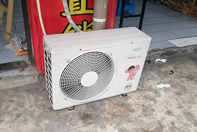 市中空调突然不制冷只吹自然风怎么办？